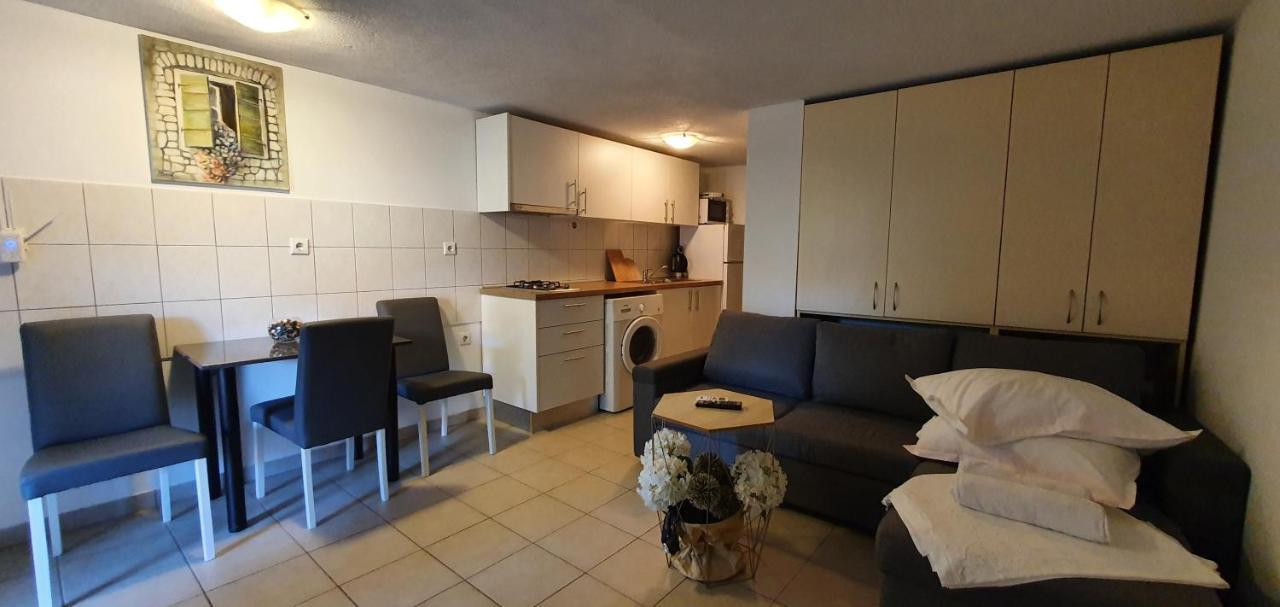 Apartman Suzana Sindija Bibinje Exteriör bild